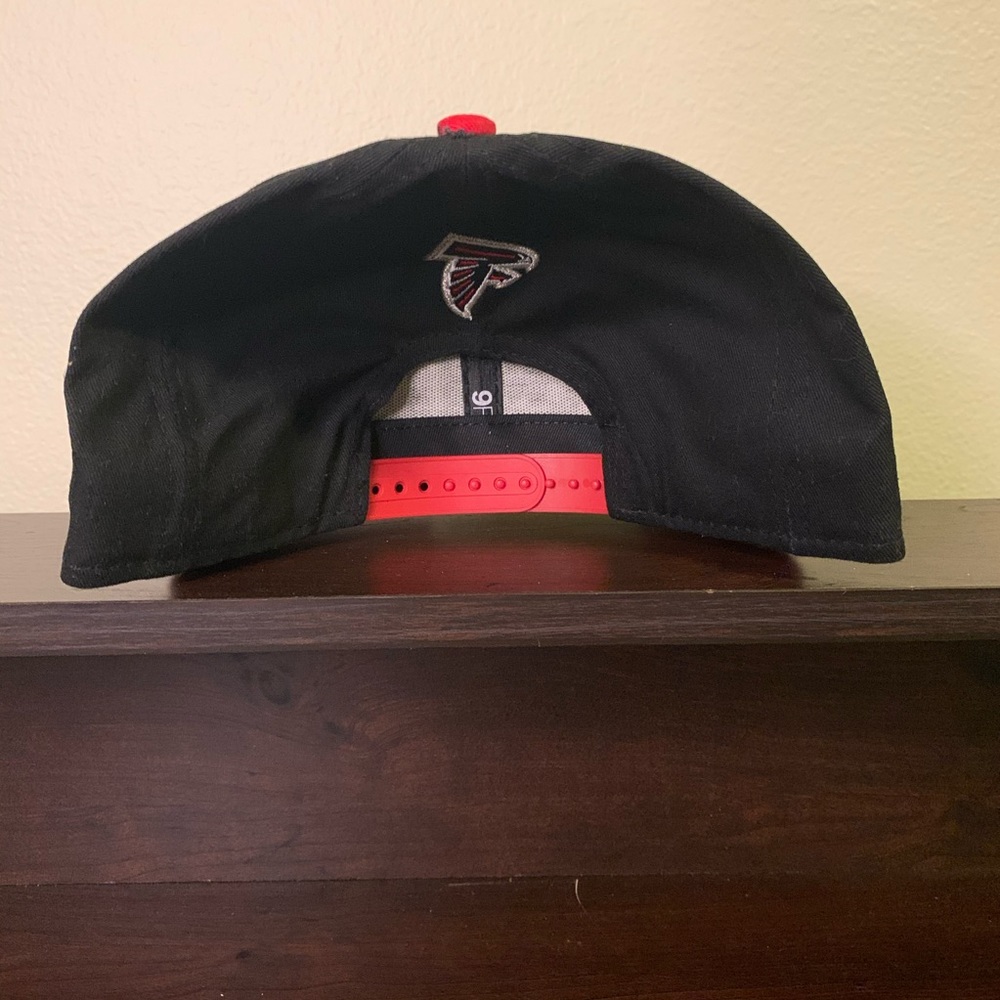 New Era Atlanta Falcons Vintage SnapBack Hat - Picture 4 of 6